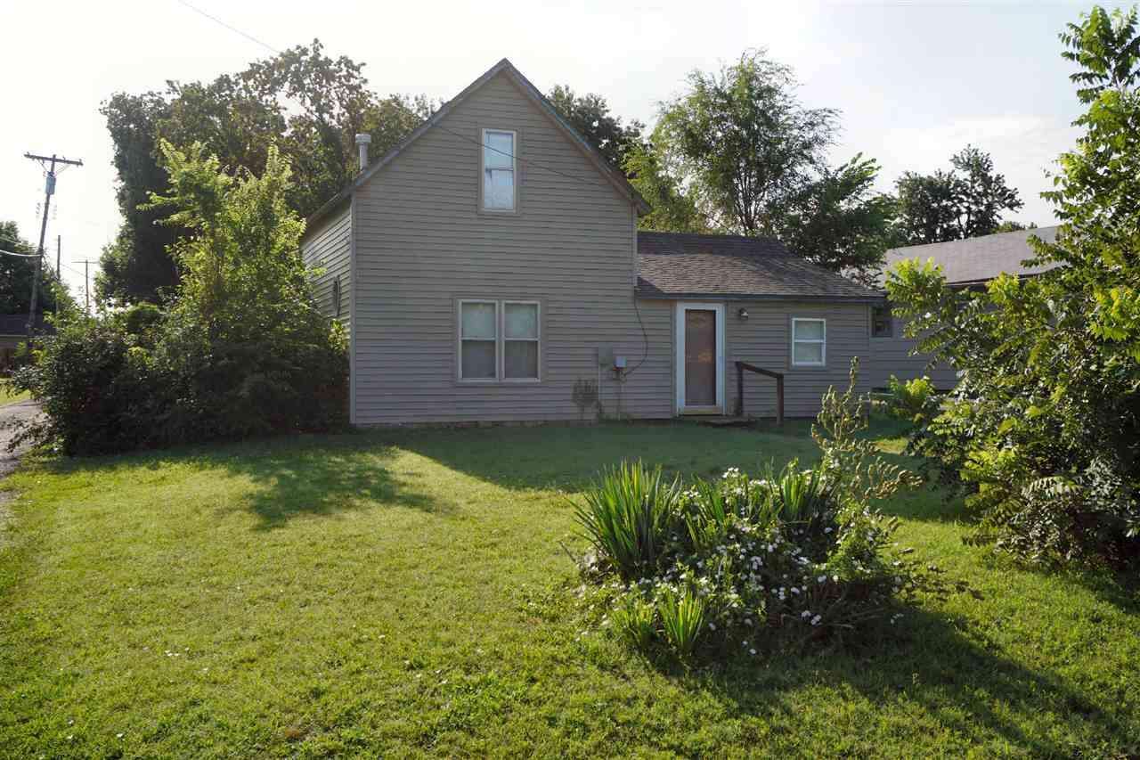 Great opportunity to own an investment property in historical Clearwater. With 3 bedrooms, good size